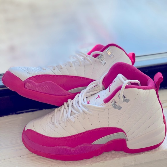 pink and white jordans men